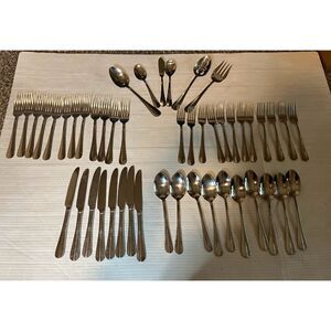 Towle Living Collection Stainless Flatware Set 48-Piece Dining Cutlery Utensils